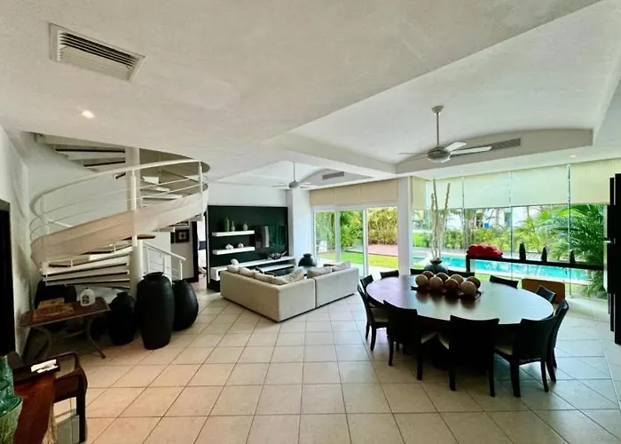 Apartamento Beachfront Bay View Grand Marina Zihuatanejo