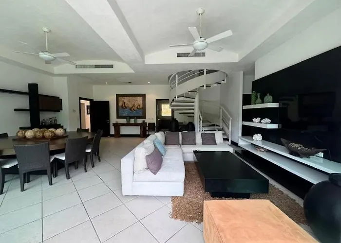 Apartamento Beachfront Bay View Grand Marina *