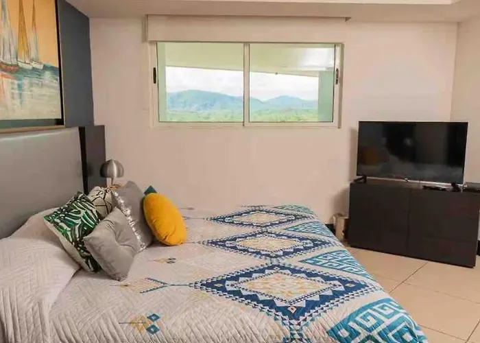Apartamento Beachfront Bay View Grand Marina Zihuatanejo