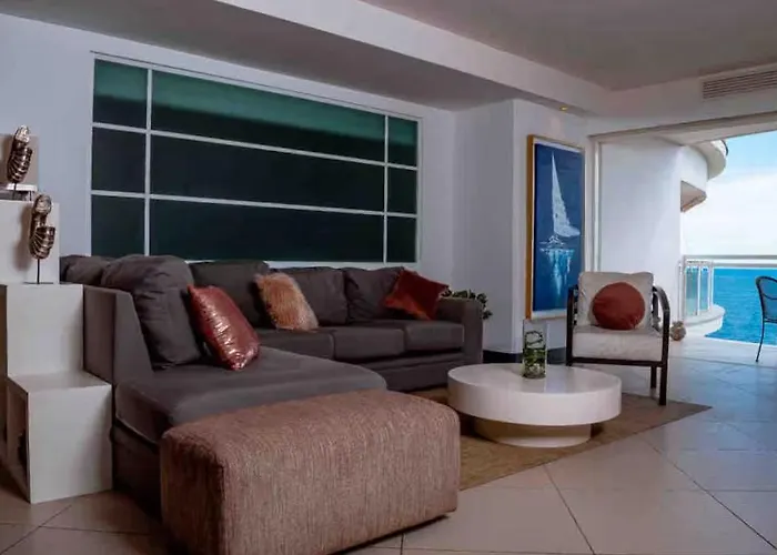Apartamento Beachfront Bay View Grand Marina