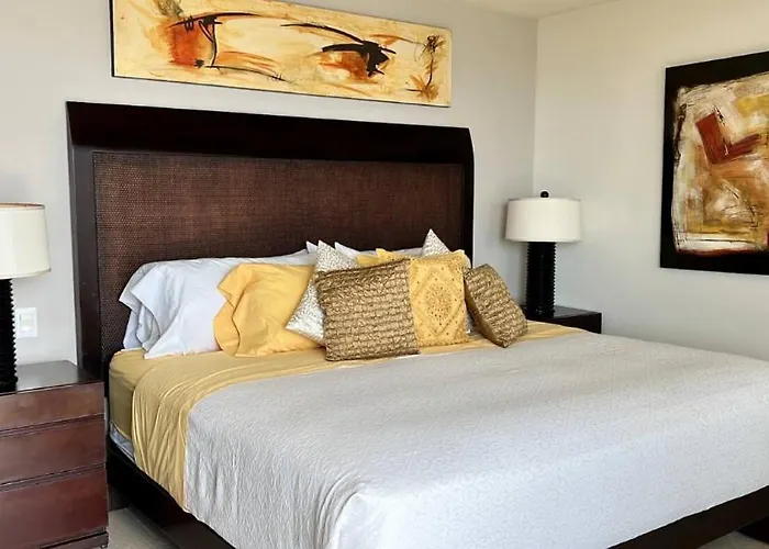Apartamento Beachfront Bay View Grand Marina Zihuatanejo
