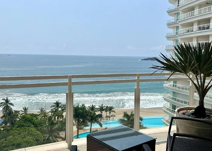Apartamento Beachfront Bay View Grand Marina Zihuatanejo