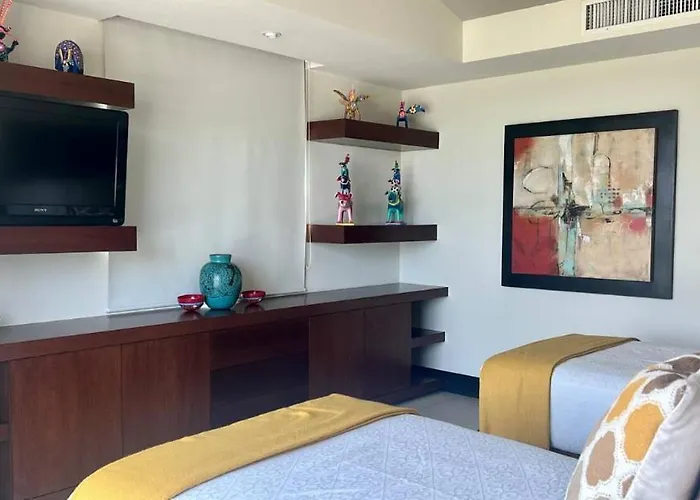 Apartamento Beachfront Bay View Grand Marina Zihuatanejo